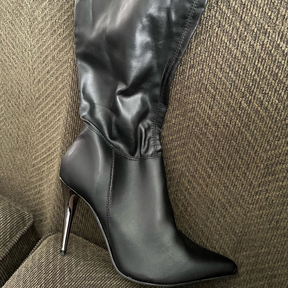 Black Over The Knee Boots w/ Silver Heel-Mid Side Zipper
